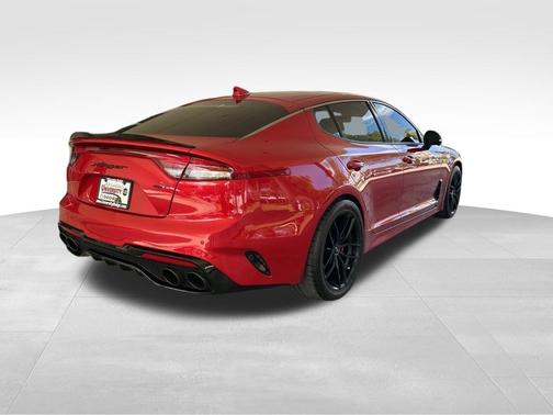 2022 Kia Stinger GT2