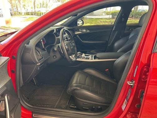 2022 Kia Stinger GT2