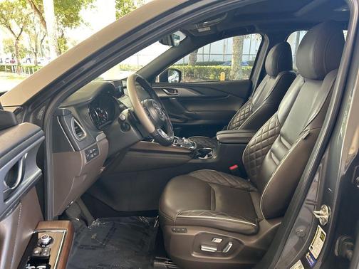 2022 Mazda CX-9 Signature
