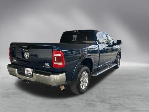 Patriot Blue Pearlcoat 2022 RAM 2500 Laramie