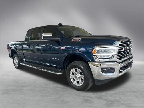 Patriot Blue Pearlcoat 2022 RAM 2500 Laramie