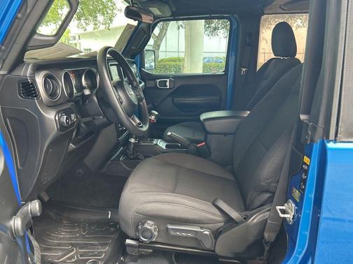2023 Jeep Wrangler Sport