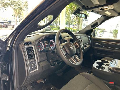 2024 RAM 1500 Classic SLT