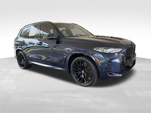 Tanzanite Blue II Metallic 2024 BMW X5 xDrive40i