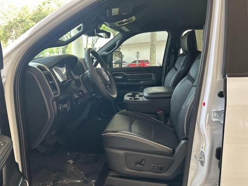 Bright White Clearcoat 2026 RAM 2500 Laramie