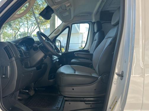 2026 RAM ProMaster 1500 Low Roof