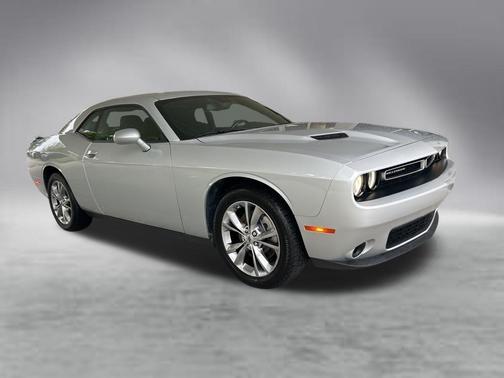 Triple Nickel Clearcoat 2023 Dodge Challenger SXT