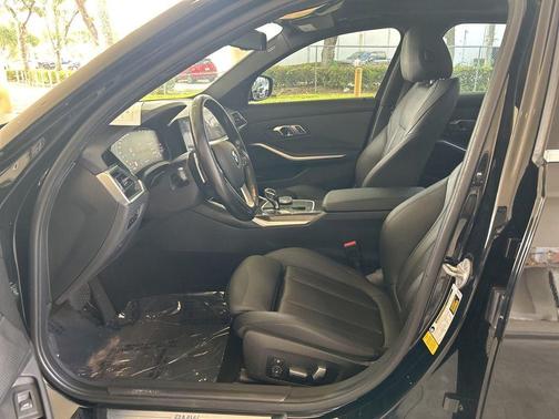 Jet Black 2020 BMW 330 i