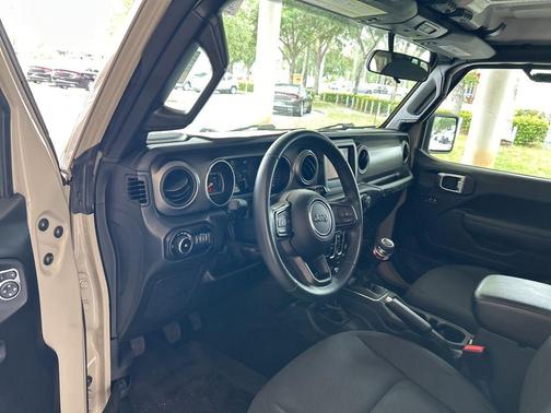 2022 Jeep Wrangler Unlimited Sport