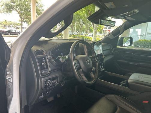 2023 RAM 1500 Limited