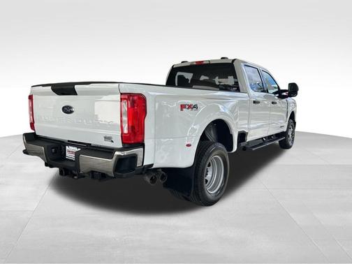 2025 Ford F-350 XLT