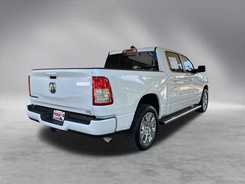 Bright White Clearcoat 2024 RAM 1500 Big Horn/Lone Star