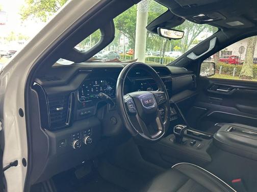 2022 GMC Sierra 1500 AT4X