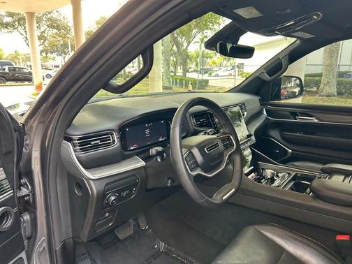 2023 Jeep Wagoneer L Series II