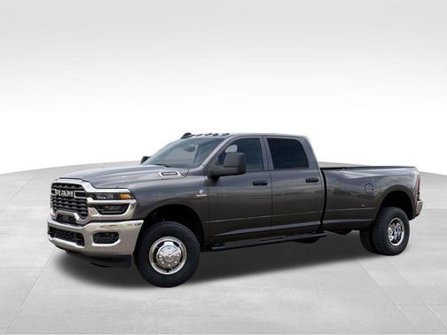 Granite Crystal Clearcoat Metallic 2026 RAM 3500 Tradesman