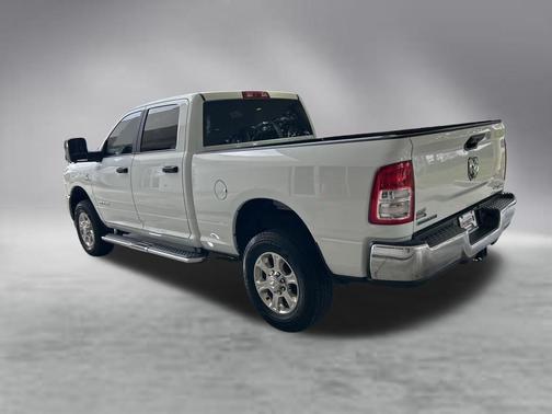 Bright White Clearcoat 2023 RAM 2500 Big Horn