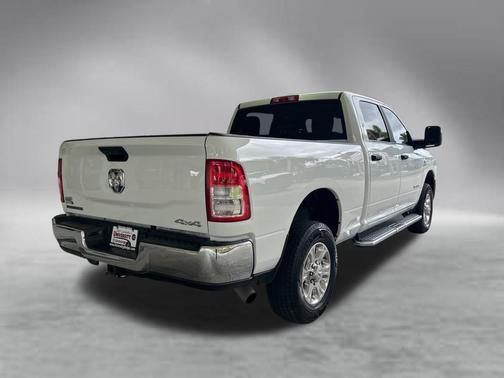 Bright White Clearcoat 2023 RAM 2500 Big Horn