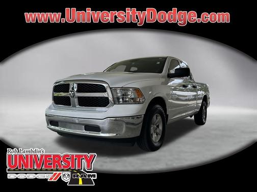 Bright White Clearcoat 2024 RAM 1500 Classic SLT