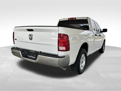 Bright White Clearcoat 2024 RAM 1500 Classic SLT