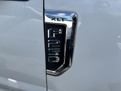 2020 Ford F-250 XLT