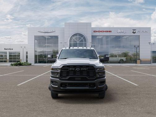 Bright White Clearcoat 2026 RAM 3500 Tradesman/Big Horn