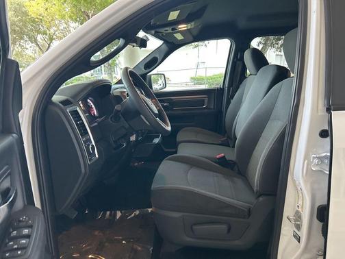 2024 RAM 1500 Classic SLT