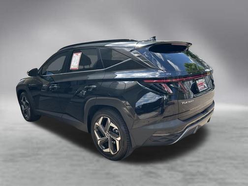 Phantom Black 2023 Hyundai TUCSON Limited
