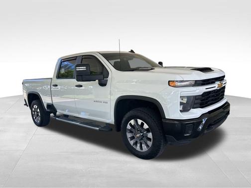 2024 Chevrolet Silverado 2500 Custom