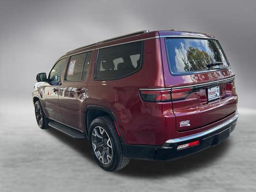 Velvet Red Pearlcoat 2023 Jeep Wagoneer Series III