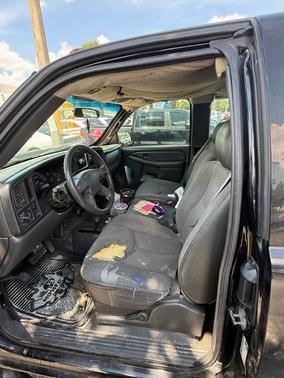 2005 Chevrolet Silverado 2500 Work Truck H/D Extended Cab