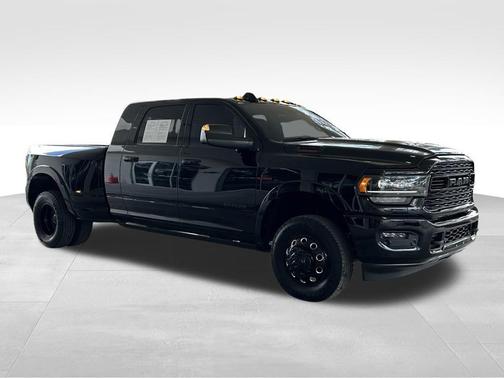 2022 RAM 3500 Limited