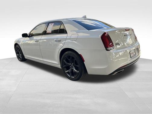 2023 Chrysler 300 S
