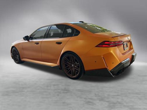 Carbon Black Metallic 2026 BMW M5 Base