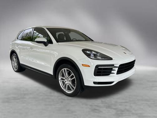 White 2019 Porsche Cayenne Base