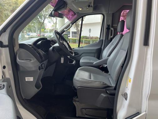 2016 Ford Transit-350 XL