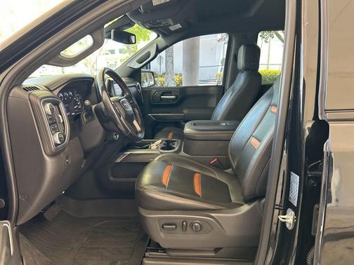 2019 GMC Sierra 1500 AT4
