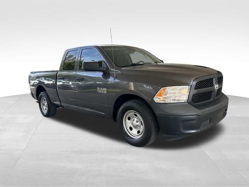 2018 RAM 1500 ST