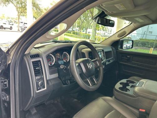 2018 RAM 1500 ST
