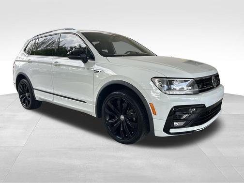 2020 Volkswagen Tiguan 2.0T SE R-Line Black