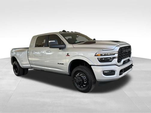 2026 RAM 3500 Limited