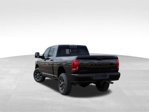 Diamond Black 2026 RAM 2500 Laramie
