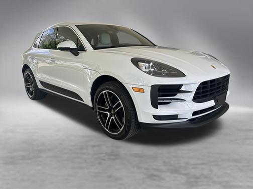 White 2021 Porsche Macan S