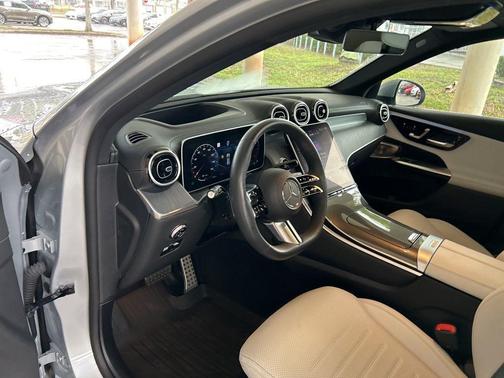 2024 Mercedes-Benz GLC 300 Base 4MATIC