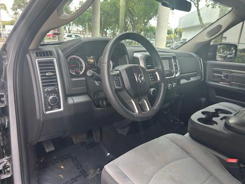Billet Silver Metallic Clearcoat 2024 RAM 1500 Classic SLT