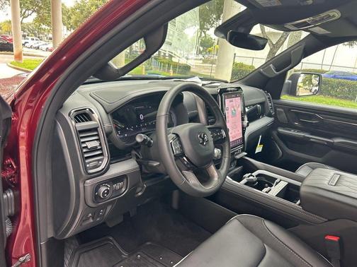 2025 RAM 1500 Limited