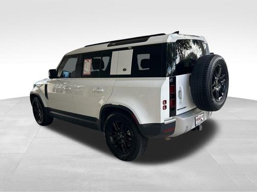 2024 Land Rover Defender P300