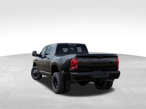 Diamond Black 2026 RAM 3500 Laramie