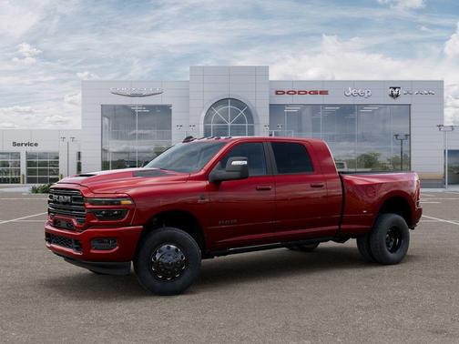 Molten Red Pearlcoat 2026 RAM 3500 Laramie