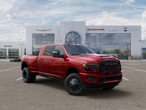 Molten Red Pearlcoat 2026 RAM 3500 Laramie