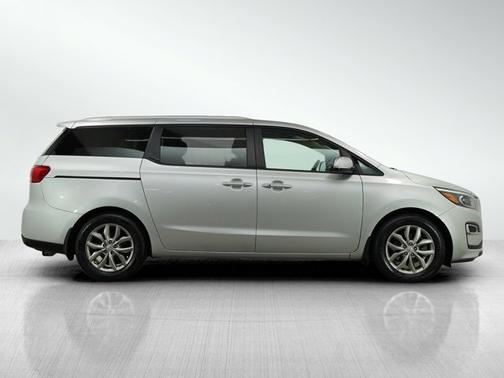 2019 Kia Sedona EX